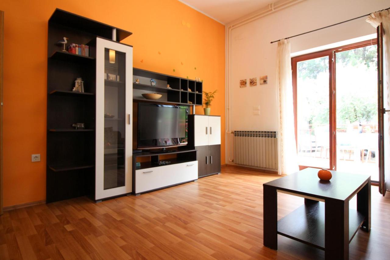 Apartment Ema Near City Center Пореч Екстериор снимка
